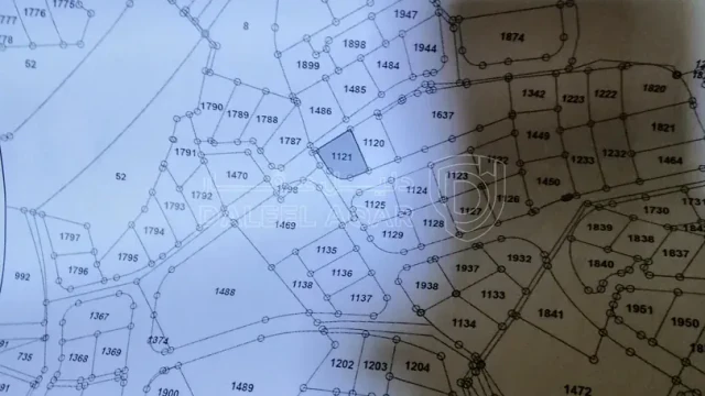 فيلا/منزل - جرش/ بجانب منزل النائب محمد هديب  - 220000 دأ
