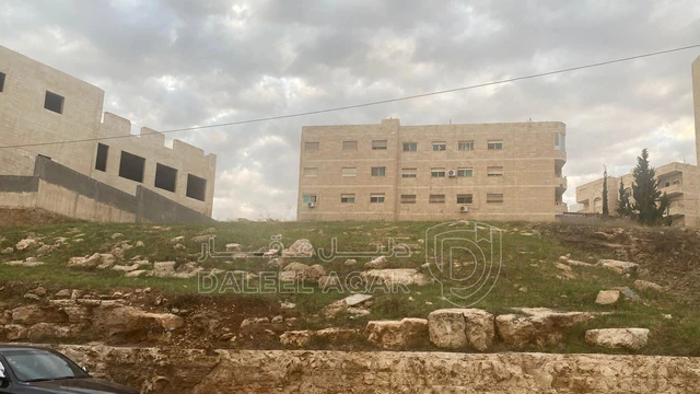 أرض في عمان - طبربور - طارق - قرب سوق طارق  - 170,000 دأ - صورة NaN