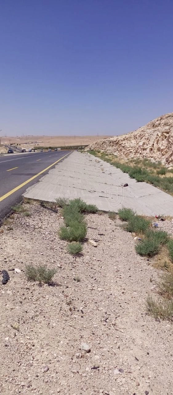 أرض في جنوب عمان الزميله - 270,000 دأ - صورة 1