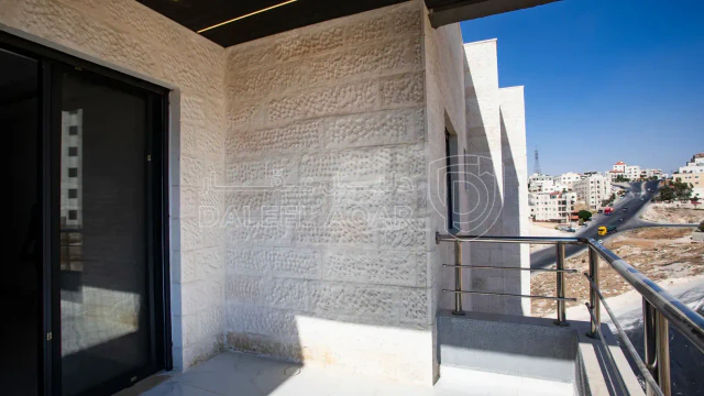 شقة - دوار البنزين _ قرب صيدلية نجمة القدس  - 47000 دأ