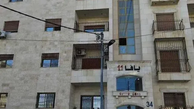 شقة - اربد الحي الشرقي قرب دوار الكساسبة - 37000 دأ