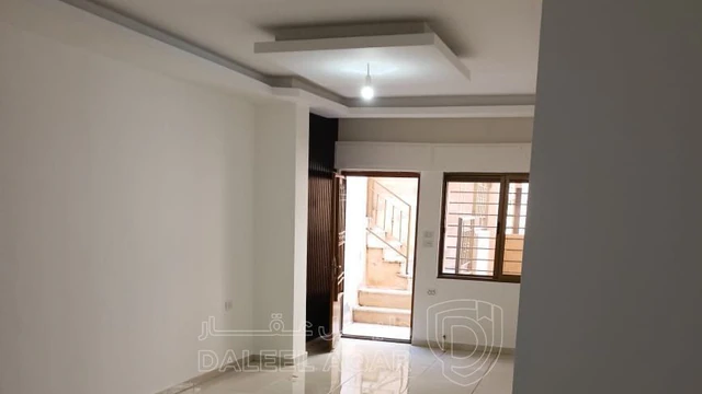 شقة في شقه بسعر لقطه في منطقه الزهور  - 50,000 دأ - صورة NaN