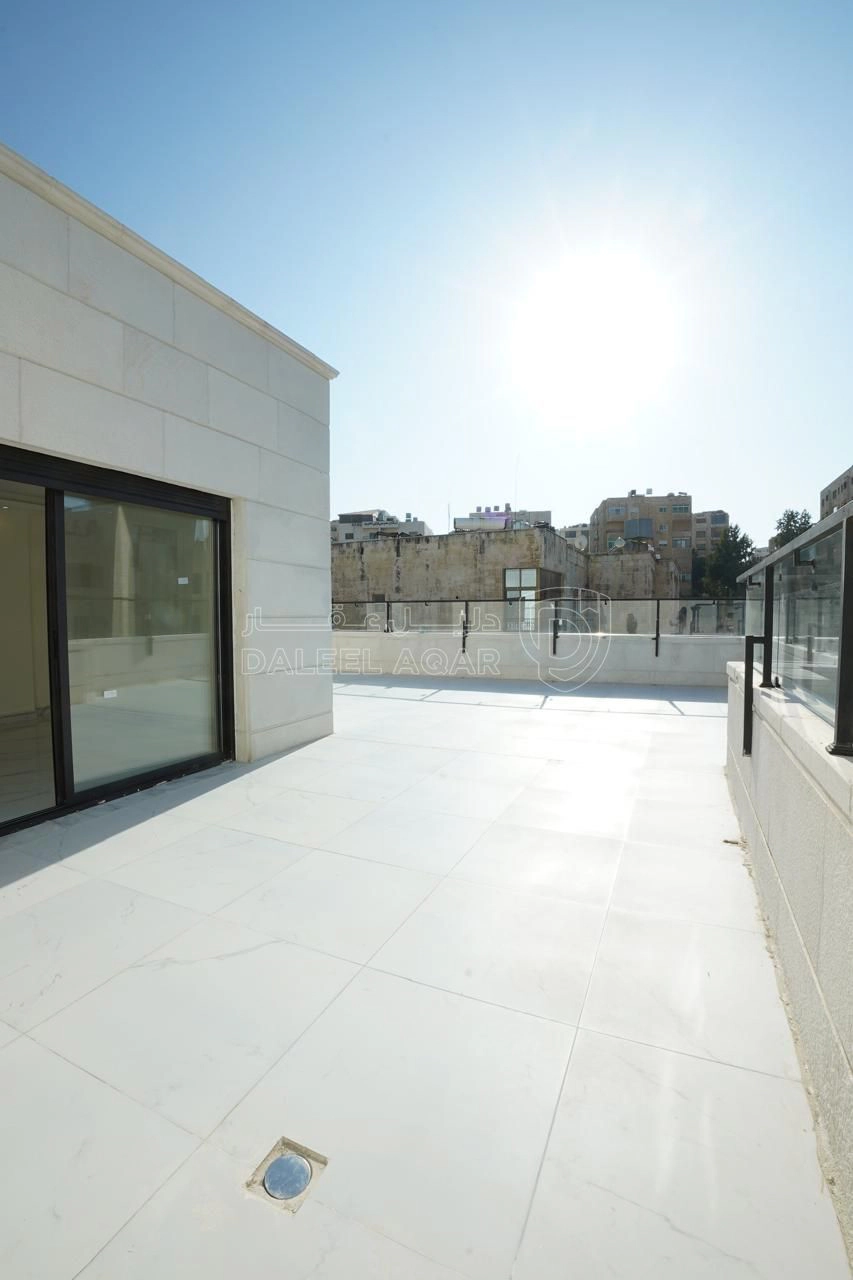 شقة في طابق اول مساحة 240 مشروع 122ام السماق الدر المنثور - 190,000 دأ - صورة 1