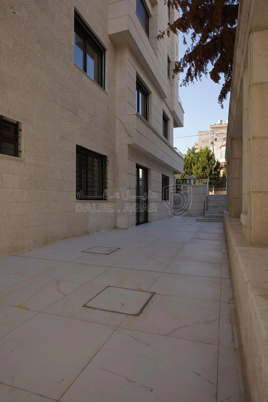 شقة في طابق اول مساحة 240 مشروع 122ام السماق الدر المنثور - 190,000 دأ - صورة 1