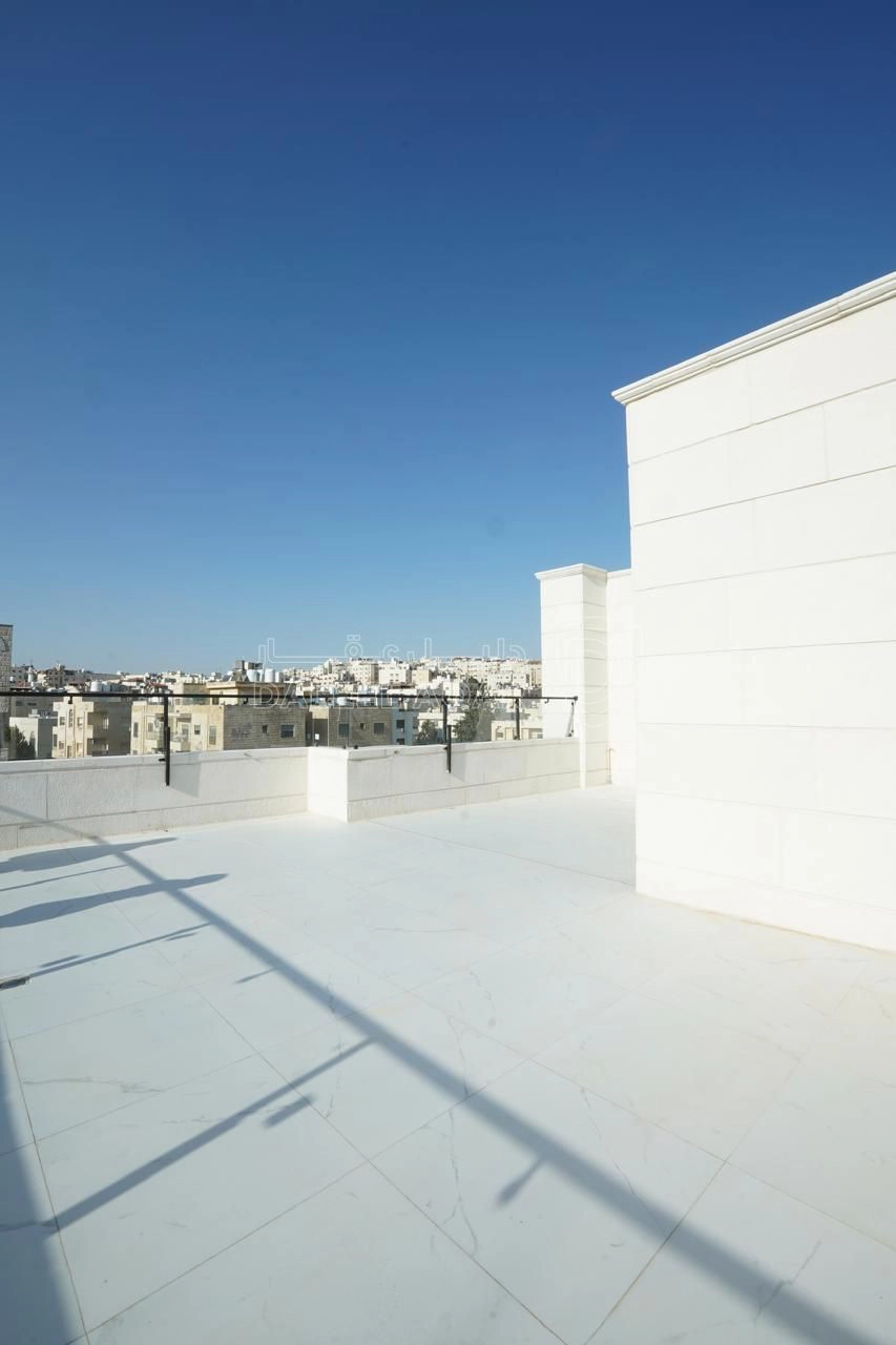 شقة في طابق اول مساحة 240 مشروع 122ام السماق الدر المنثور - 190,000 دأ - صورة 1