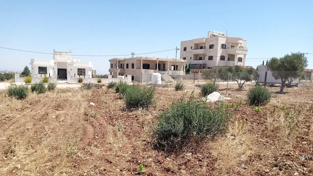 أرض في اربد اول بلده المغير  - 38,000 دأ - صورة NaN