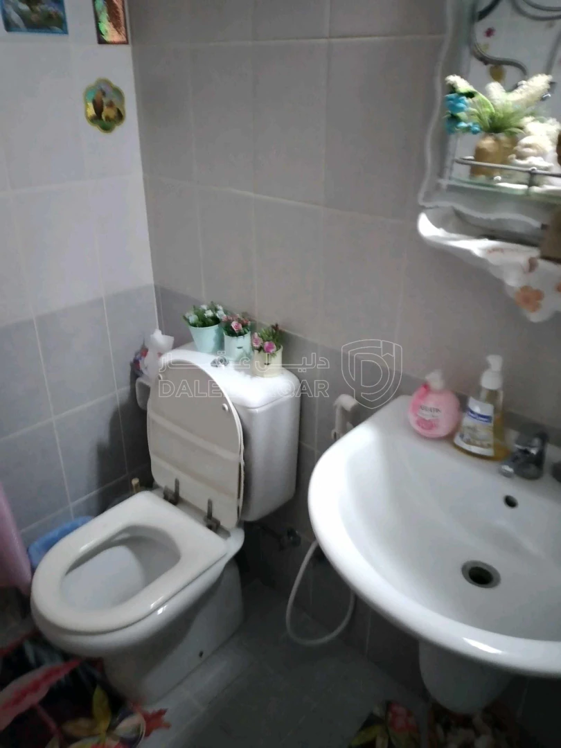 شقة في الزرقاء - مدينة الشرق- سكن كريم المرحلة الثانية - 23,000 دأ - صورة 1