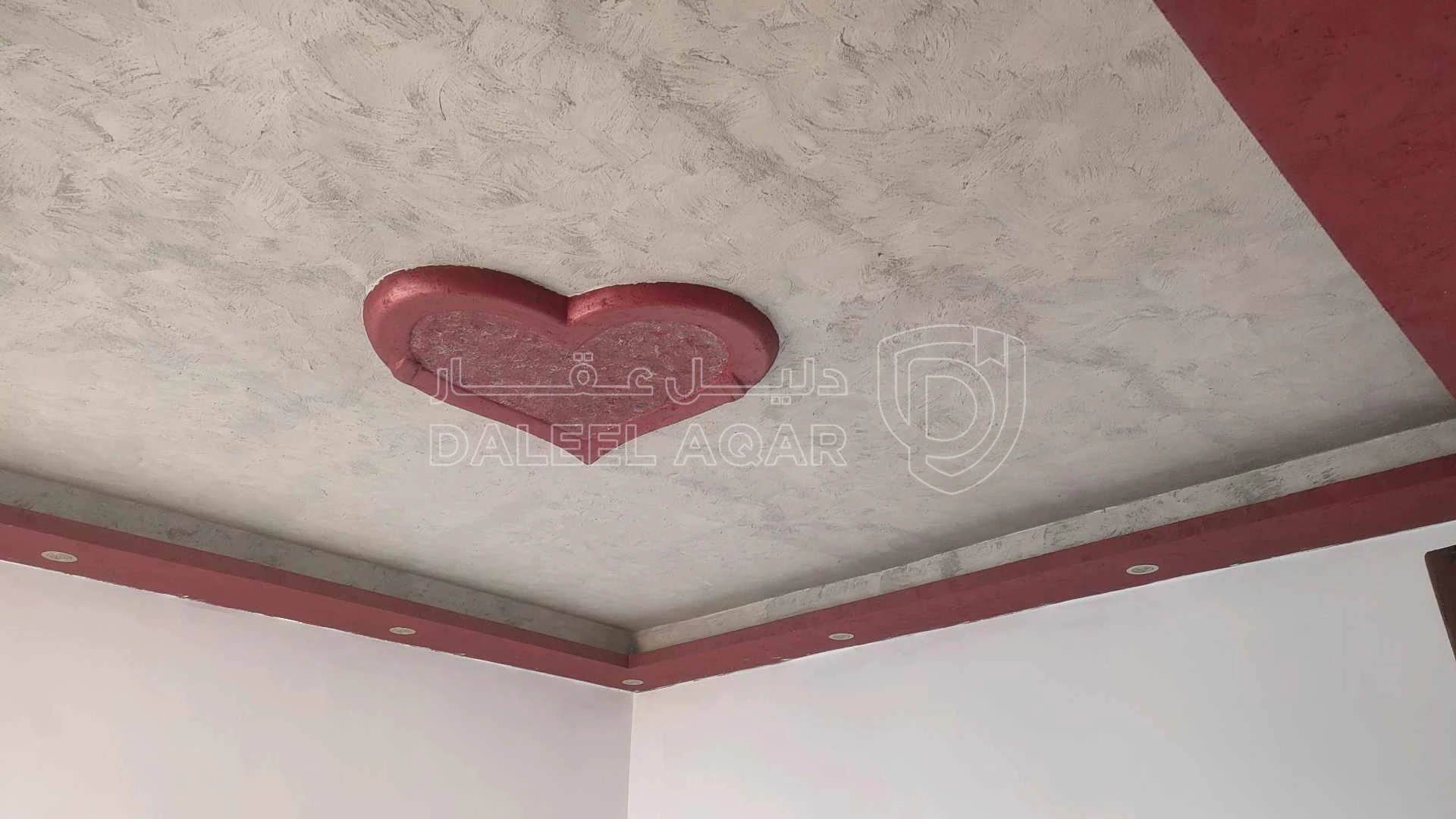 شقة في الزرقاء - مدينة الشرق- سكن كريم المرحلة الثانية - 23,000 دأ - صورة 1