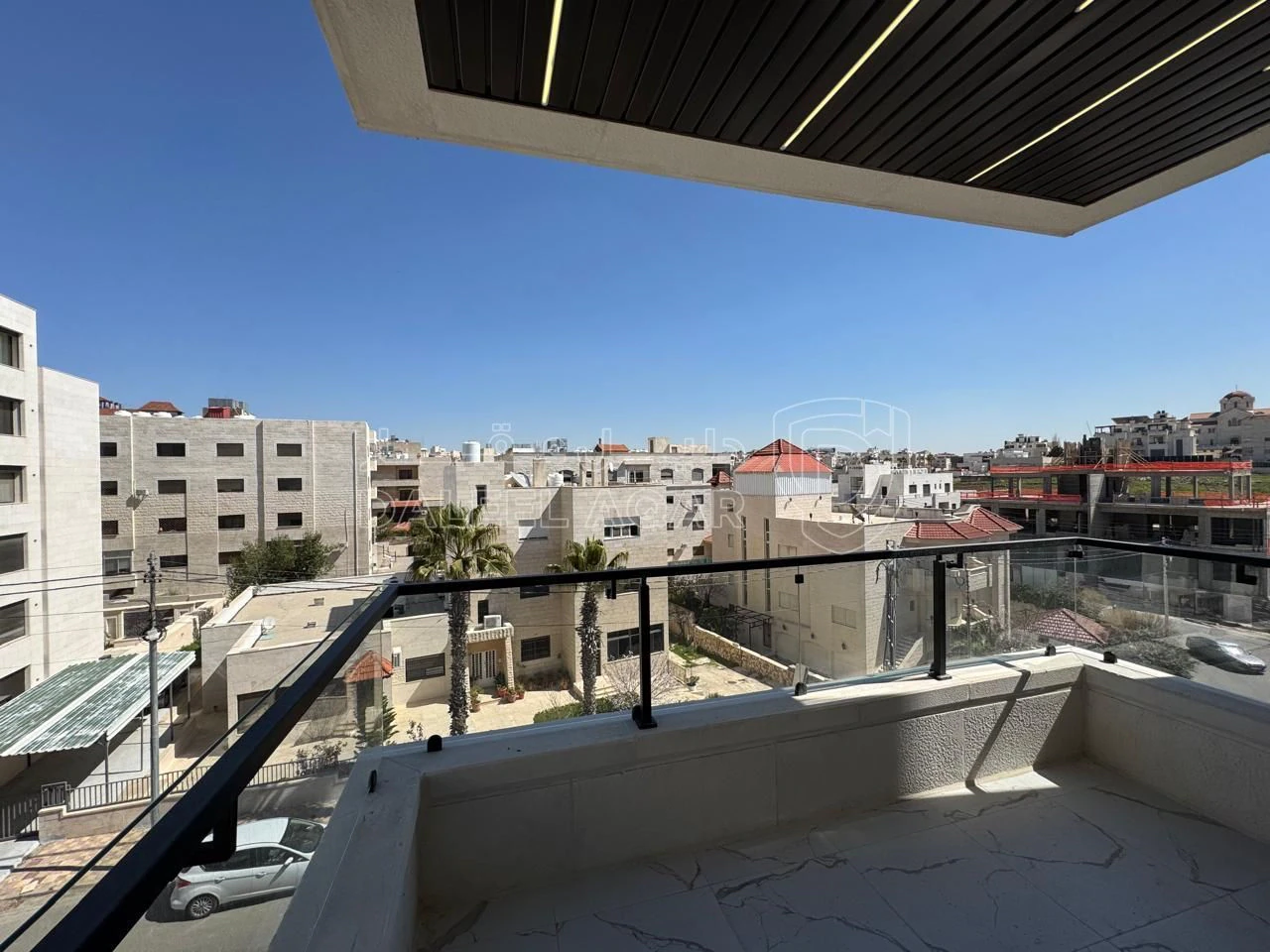 شقة في مشروع خلدا العوجانية 117 طابق اول/ثاني 200 متر - 175,000 دأ - صورة 1