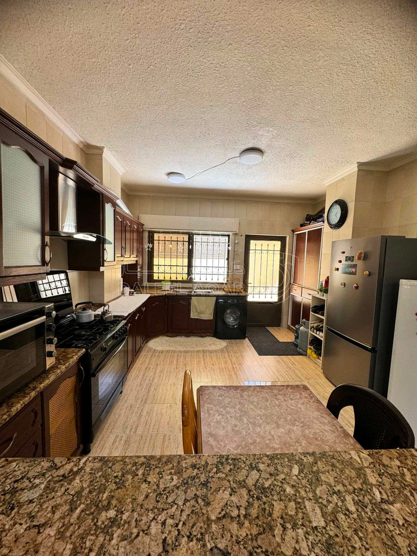 شقة في عمان ضاحية الياسمين إسكان التلفزيون شارع الندوة - 95,000 دأ - صورة 11