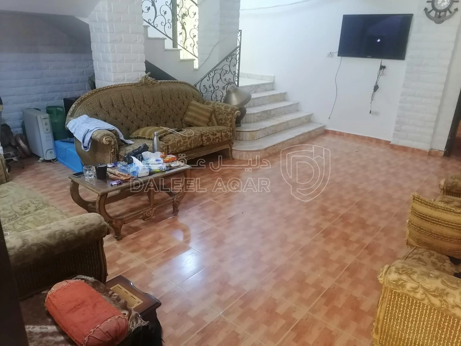 فيلا/منزل في اربد الحى الشرقى خلف مركز امنى الشرقى - 155,000 دأ - صورة 1