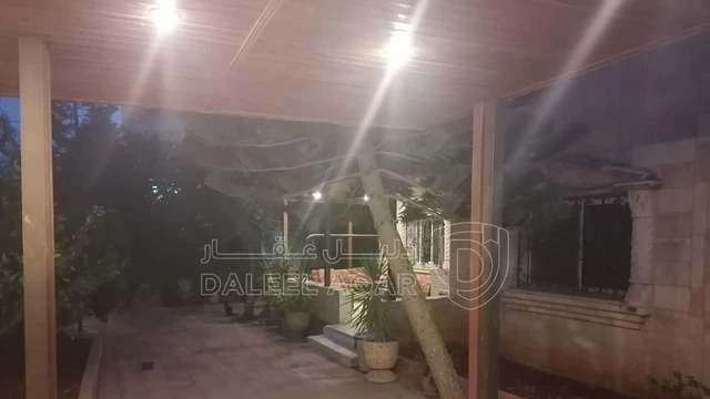فيلا/منزل في اربد الحى الشرقى خلف مركز امنى الشرقى - 155,000 دأ - صورة NaN