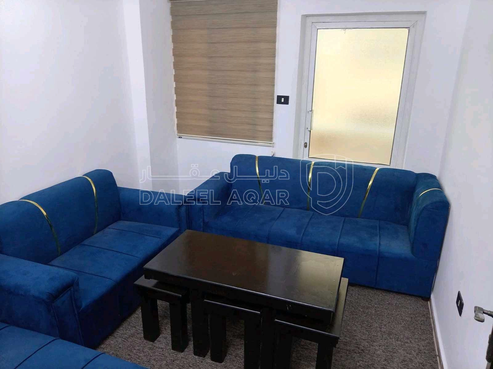 شقة في اربد شارع السرو قرب مسجد علياء التل - 15,000 دأ - صورة 1