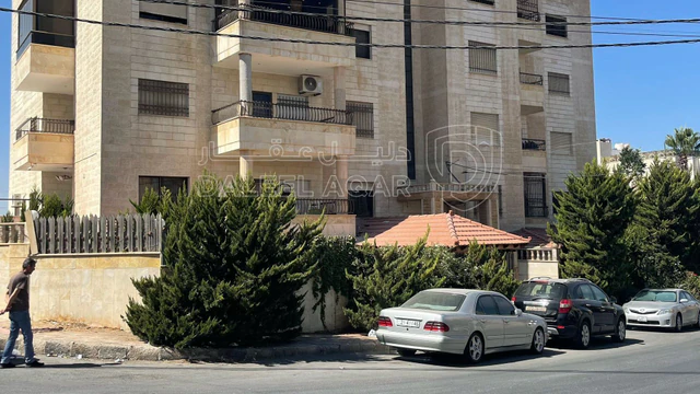 شقة - شقة مميزة للبيع في أبو علندا – 251م² – - 75000 دأ