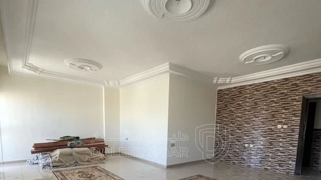 شقة في شقة مميزة للبيع في أبو علندا – 251م² – - 75,000 دأ - صورة NaN
