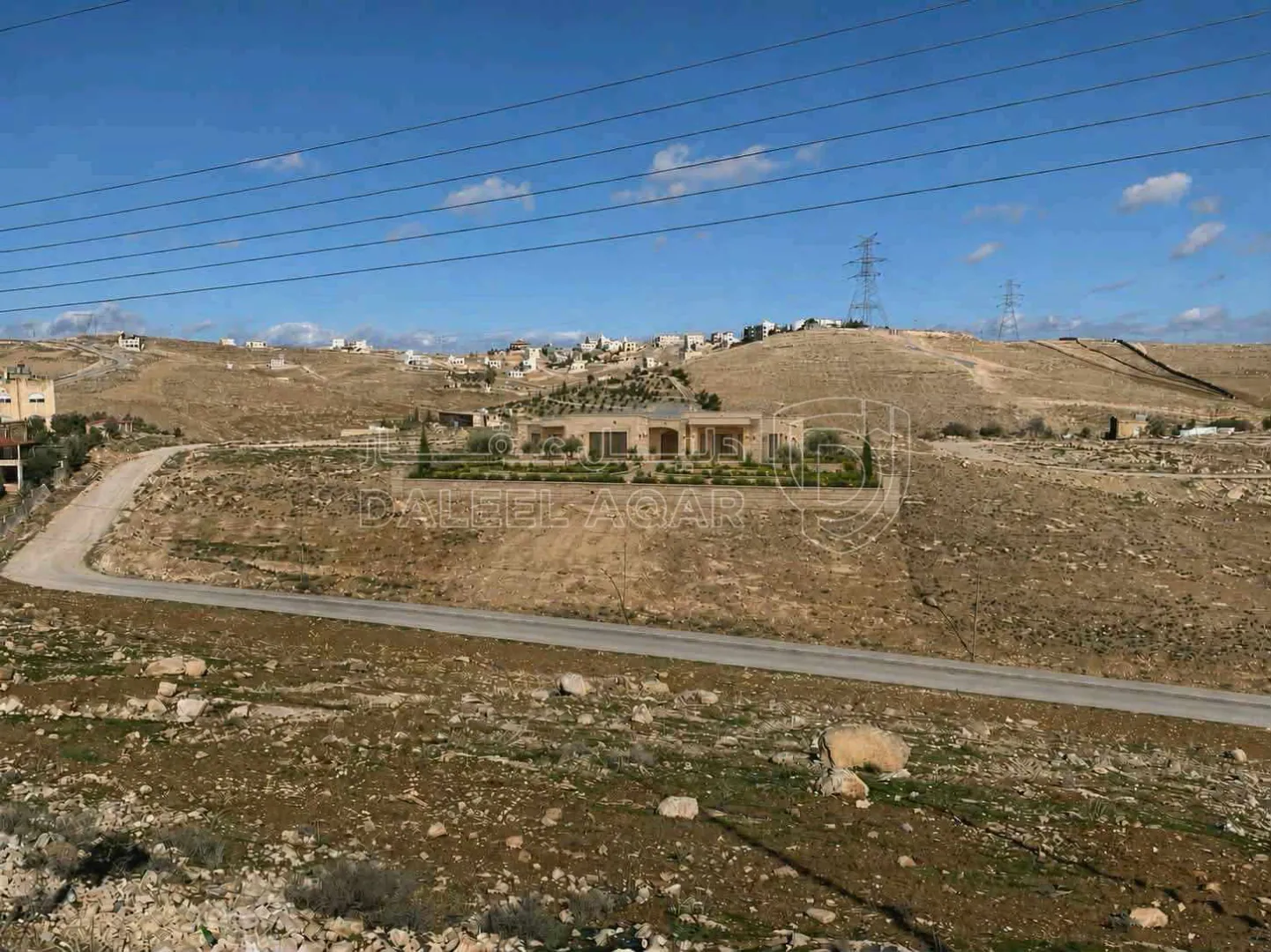 أرض في الزرقاء جريبا حوض حمات صبح قريبة من شفا بدران  - 29,000 دأ - صورة 19
