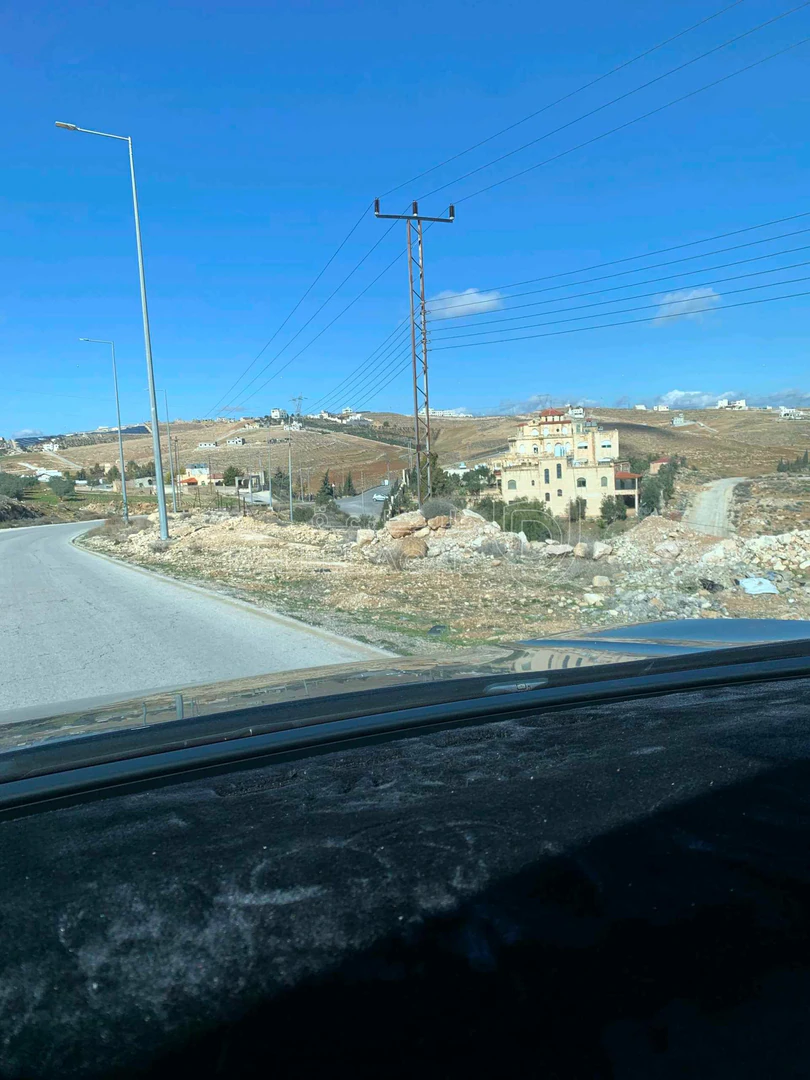 أرض في الزرقاء جريبا حوض حمات صبح قريبة من شفا بدران  - 29,000 دأ - صورة 16