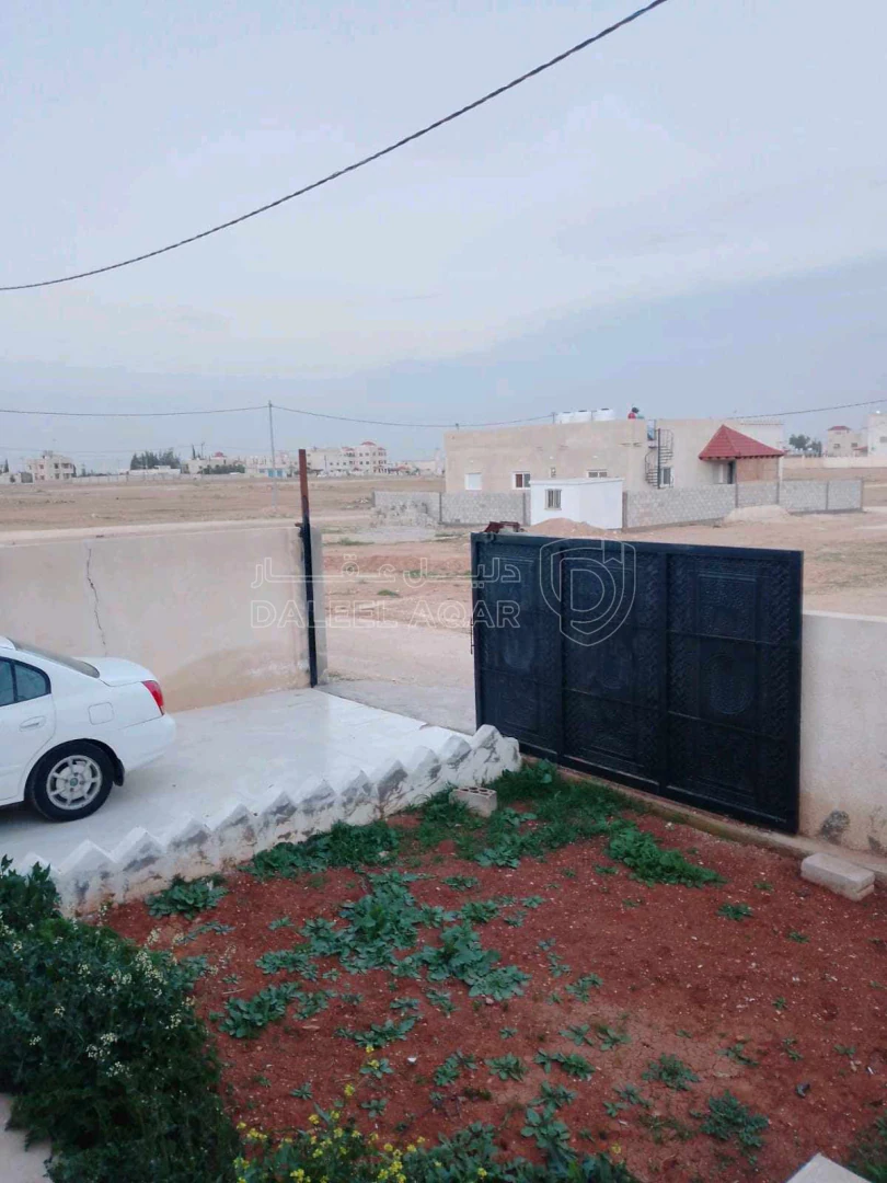 فيلا/منزل في المفرق الغدير الأخضر مقابل اسواق الطاحونة - 55,000 دأ - صورة 7