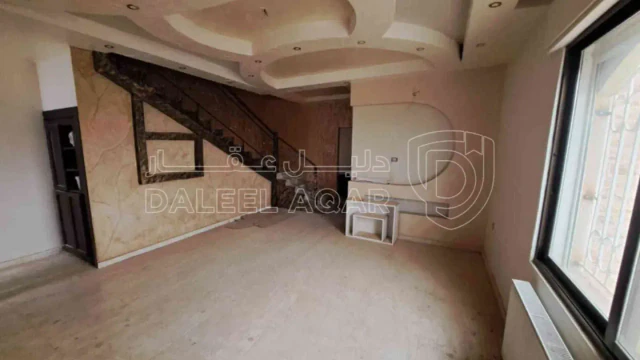 فيلا/منزل - عمان القسطل قبل جسر المطار قريبه من فلل الاندلسيه - 320000 دأ