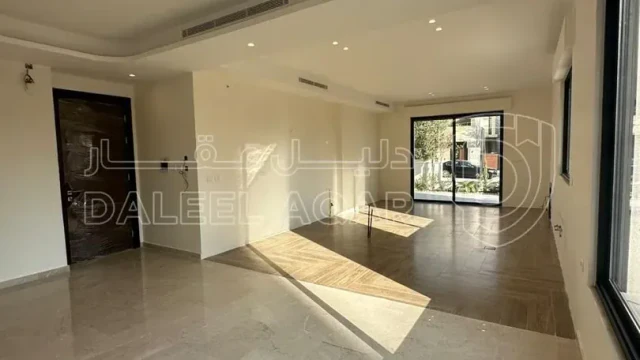 شقة - شقة للبيع في دابوق خلف اغاتي - 340000 دأ