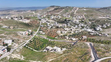 أرض في أرض مميزة في أم رمانة – شارع الاردن - 55,000 دأ - صورة NaN