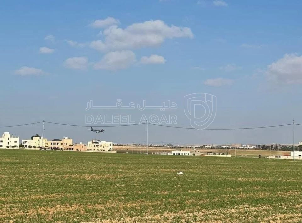 أرض في ارض للبيع في منطقه الجيزة - الحجرة - طريق المطار  - 36,000 دأ - صورة 1