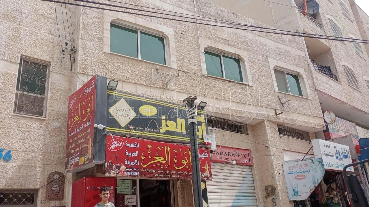 مبنى في الزرقاء جبل طارق - 70,000 دأ - صورة 1
