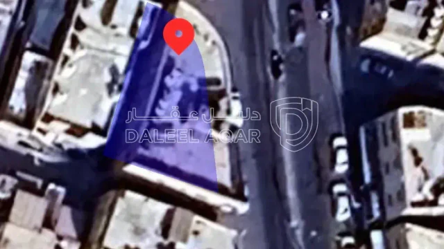 مبنى - الزرقاء وادي الحجر الشارع الرئيسي - 246000 دأ