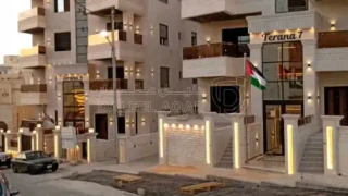 شقة - عمان البنيات الجنوبي خلف مجمع دعنا التجاري  - 95000 دأ