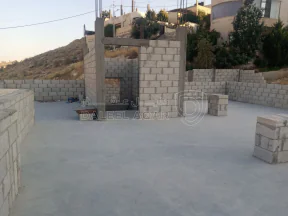 فيلا/منزل في الزرقاء مقابل صالة لافندر - 47,000 دأ - صورة NaN