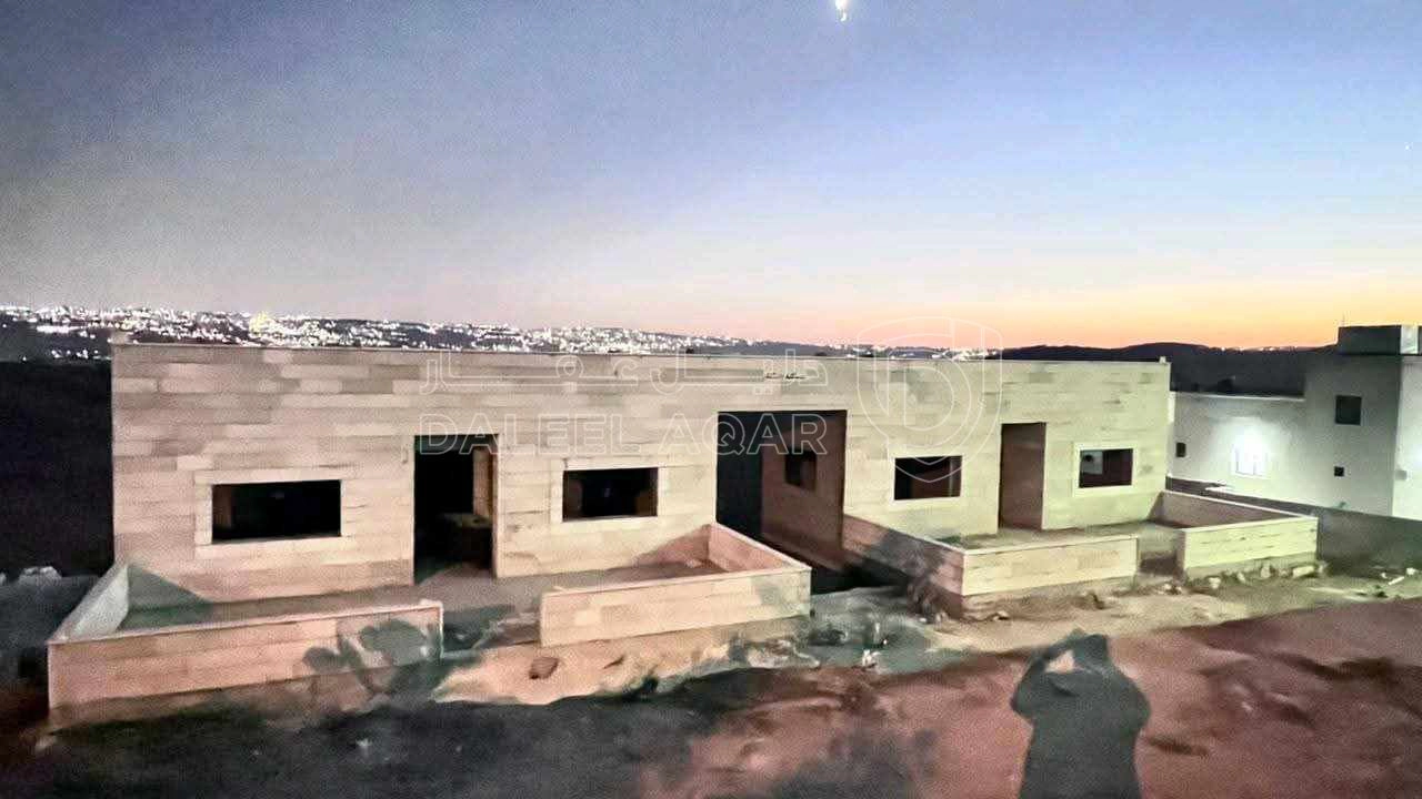 فيلا/منزل في مرصع - 125,000 دأ - صورة 1