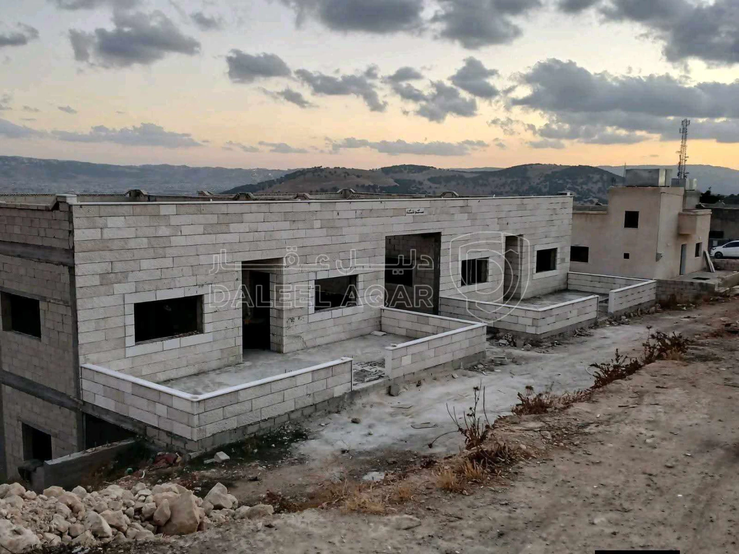 فيلا/منزل في مرصع - 125,000 دأ - صورة 1