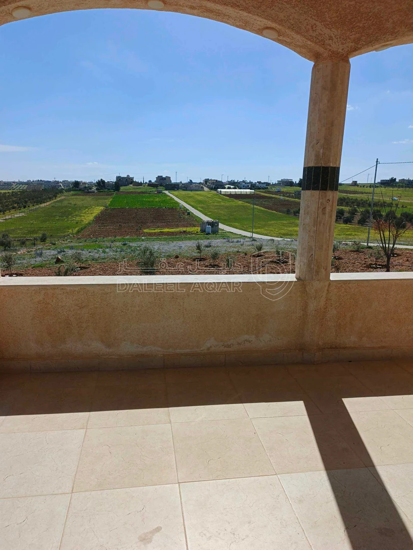 فيلا/منزل في بويضة العليمات - الحي الشمالي - 100,000 دأ - صورة 1