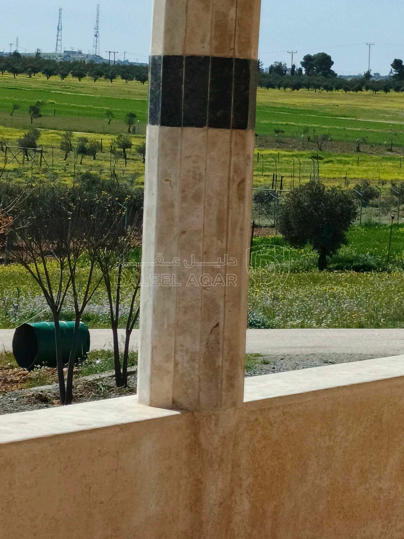 فيلا/منزل في بويضة العليمات - الحي الشمالي - 100,000 دأ - صورة 1