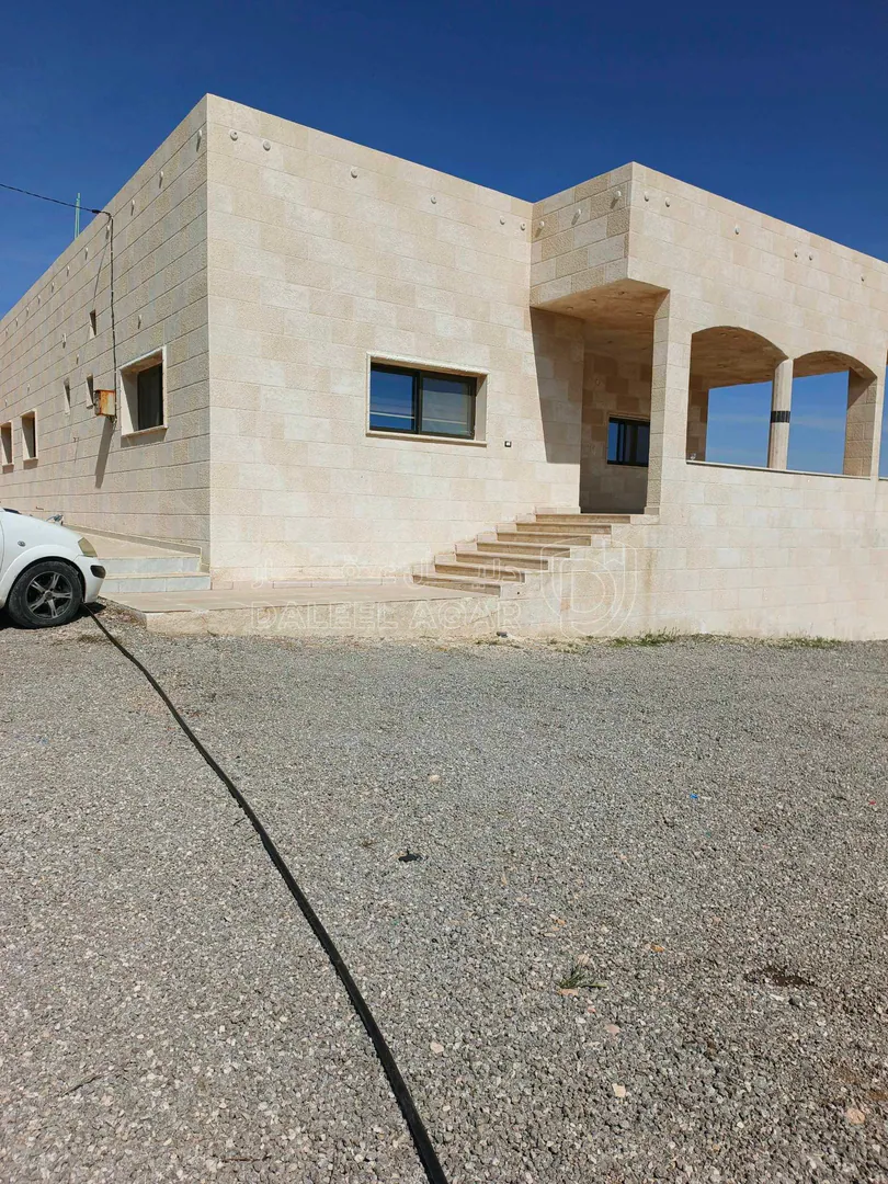 فيلا/منزل في بويضة العليمات - الحي الشمالي - 100,000 دأ - صورة 1