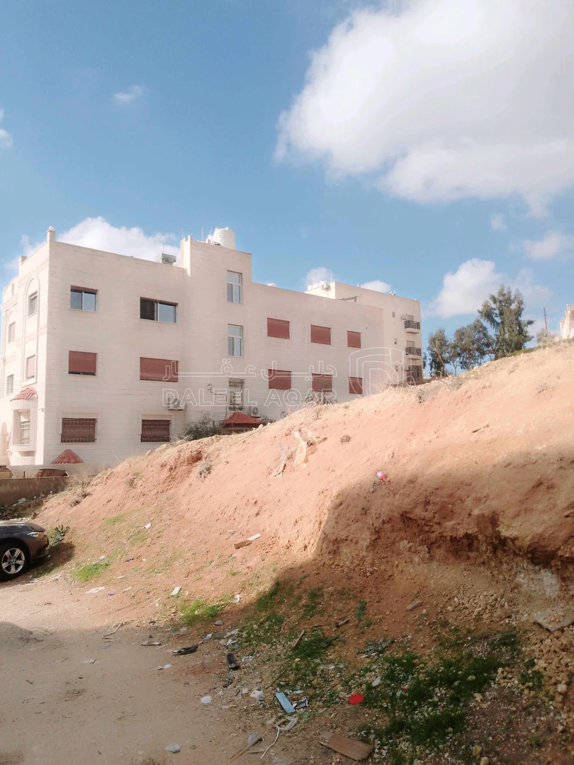 أرض في عمان شفى بدران مقابل سكانات ريان - 210,000 دأ - صورة 1