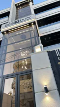 شقة في شارع المطار - خلف المدارس العالمية ( الحويطي )  - 160,000 دأ - صورة NaN
