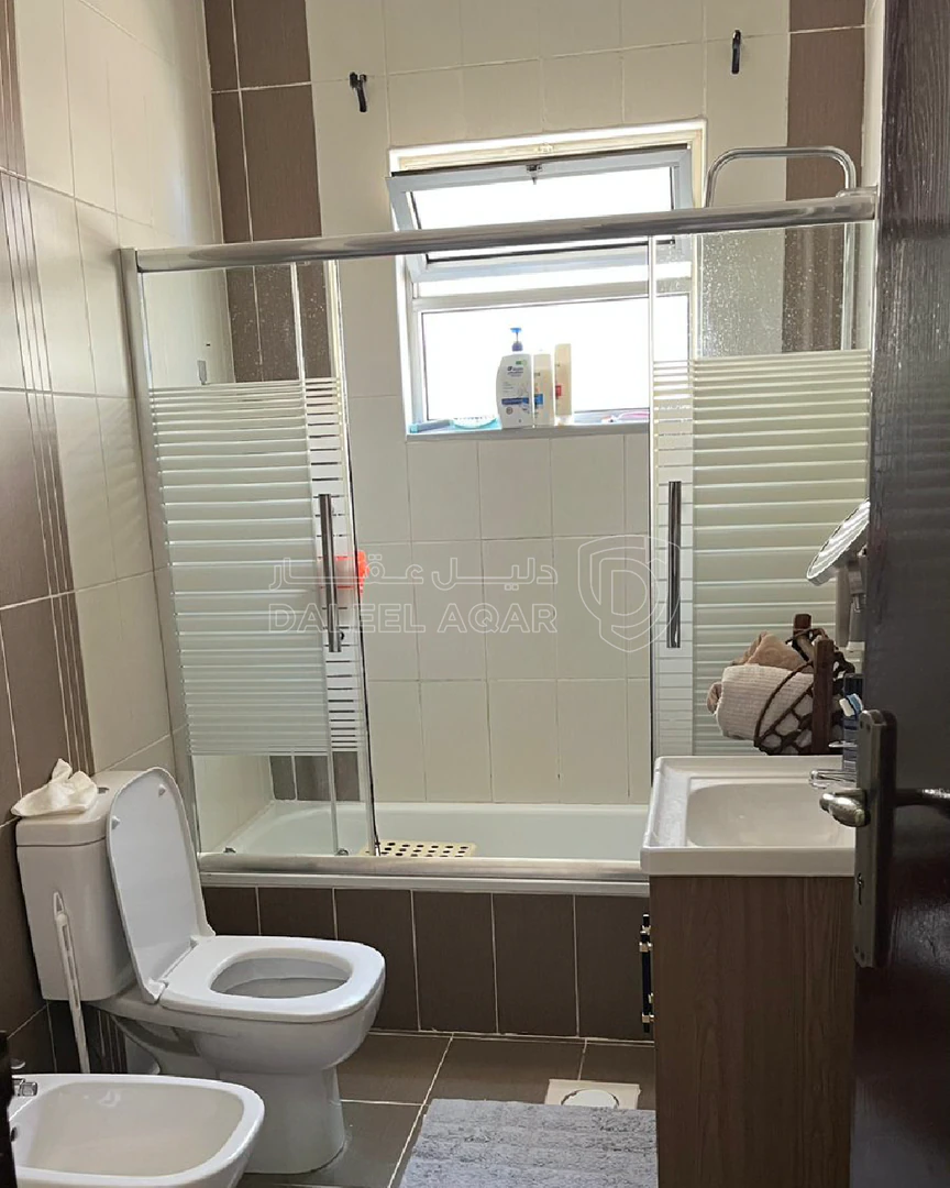 شقة في شارع زيد بن ثابت  - 115,000 دأ - صورة 5