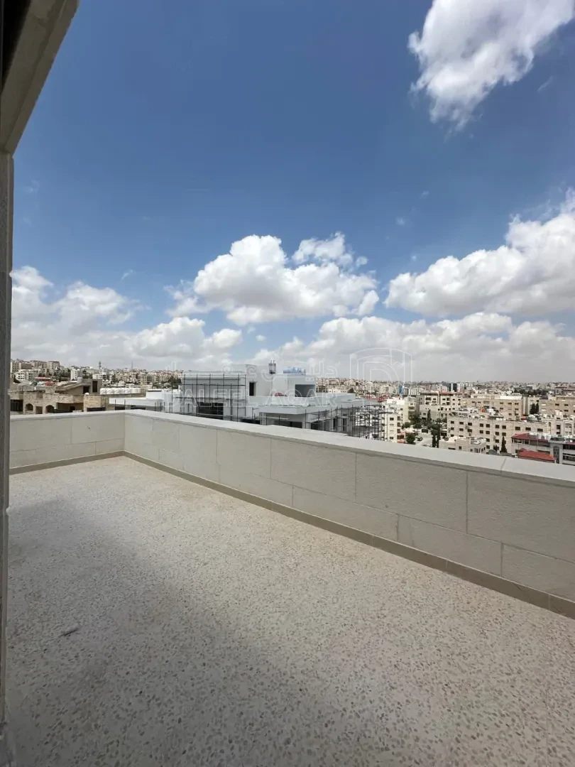 شقة في خلدا - بالقرب من مطعم ورد - 85,000 دأ - صورة 1
