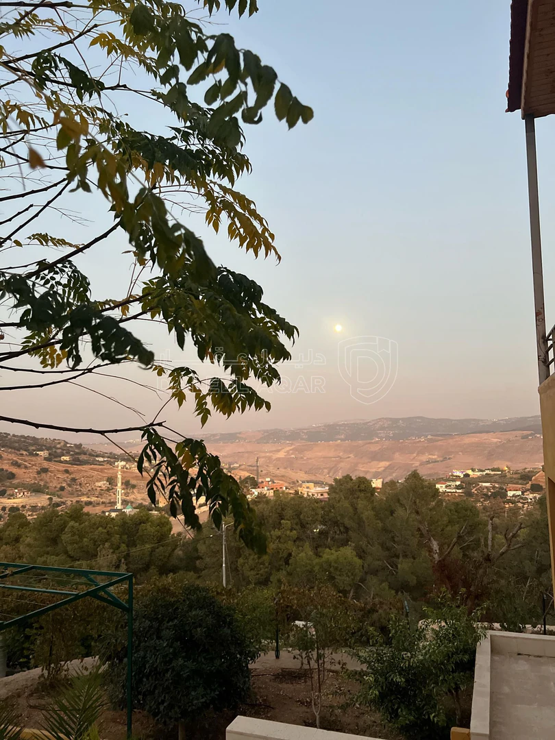 فيلا/منزل في فيلا للبيع في السلط جلعد - 180,000 دأ - صورة 1