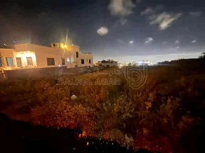 أرض في أرض أ خاص للبيع في ناطفة / حوض فروخ — 884م — واجهة - 145,000 دأ - صورة NaN