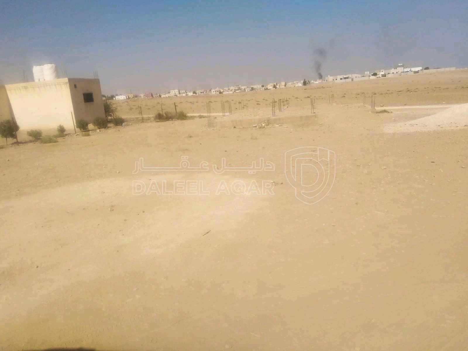 أرض في المفرق ايدون - 15,000 دأ - صورة 1