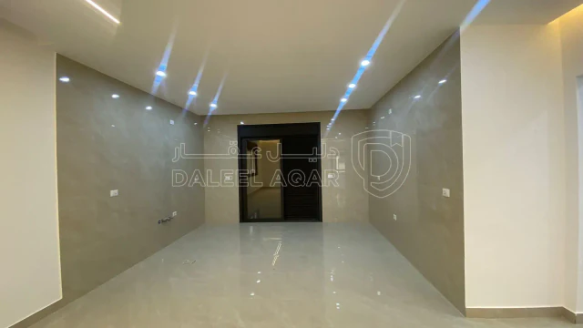 شقة - طبربور - خلف اكاديمية الشرطة  - 110000 دأ