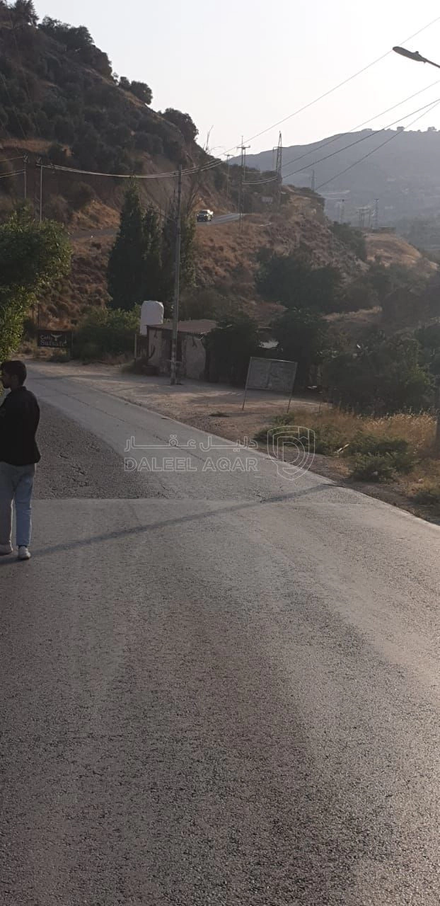 أرض في ع شارع الرئيسي - 397,500 دأ - صورة 1