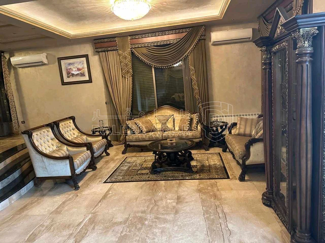 فيلا/منزل في حنوطيا الشارع الموازي لشارع الملك عبدالله مع اطلال - 580,000 دأ - صورة 1