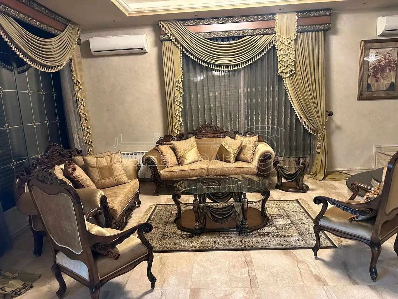 فيلا/منزل في حنوطيا الشارع الموازي لشارع الملك عبدالله مع اطلال - 580,000 دأ - صورة 1