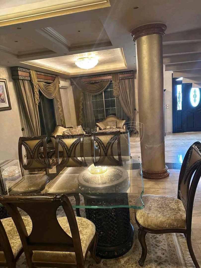 فيلا/منزل في حنوطيا الشارع الموازي لشارع الملك عبدالله مع اطلال - 580,000 دأ - صورة 1