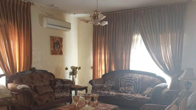 فيلا/منزل في بيت مستقل للبيع في القويسمه جبل الحديد بسعر مميز - 170,000 دأ - صورة NaN
