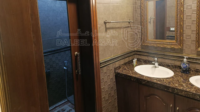 شقة في شقة طابق اول نقب الدبور - 72,000 دأ - صورة NaN