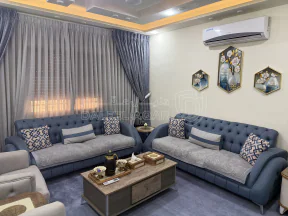 شقة في ضاحية  الاستقلال  - 49,500 دأ - صورة NaN